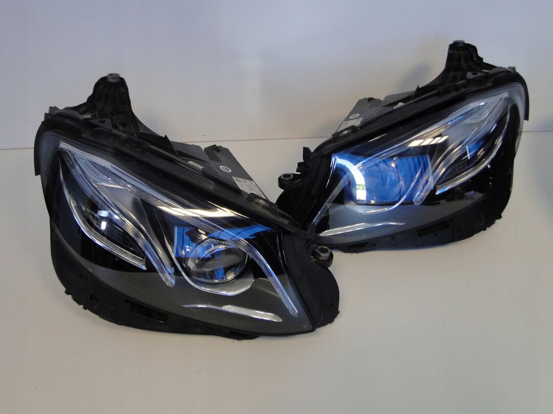 MERCEDES E KLASA C238 238 MULTIBEAM LED LEWA NIEBIESKA - obrazek 5