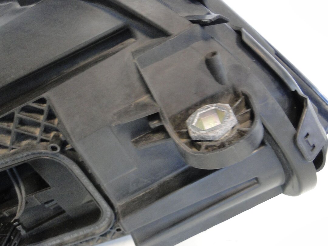 MERCEDES C KLASA 205 W205 LIFT LAMPA PRZEDNIA LEWA LED HIGH PERFORMANCE - obrazek 9