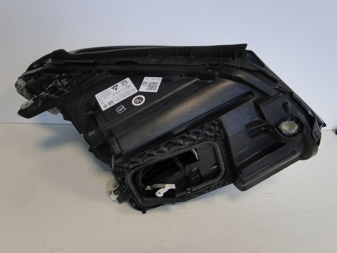 MERCEDES C KLASA 205 W205 LIFT LAMPA PRZEDNIA LEWA LED HIGH PERFORMANCE - obrazek 10