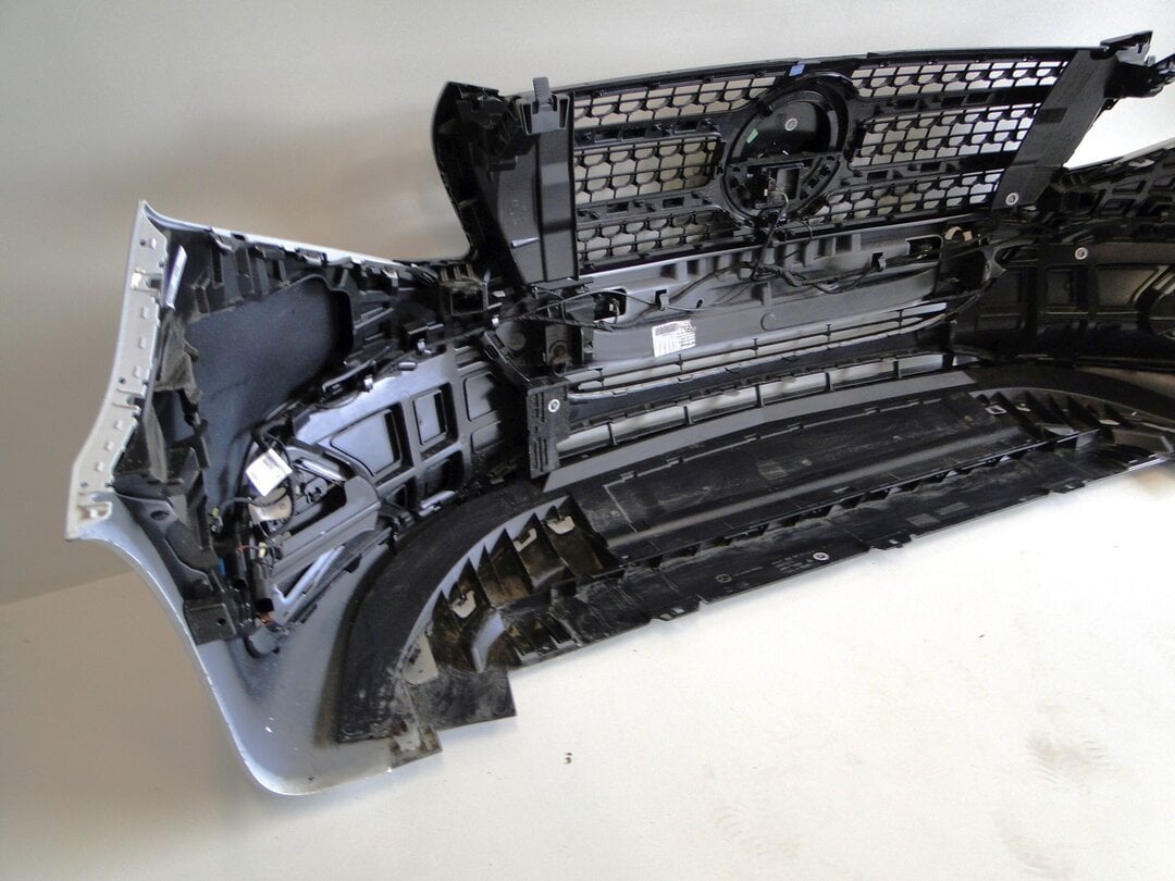MERCEDES V KLASA 447 W447 ZDERZAK PRZEDNI A4478805203 PTS 134 II LIFT AMG - obrazek 9