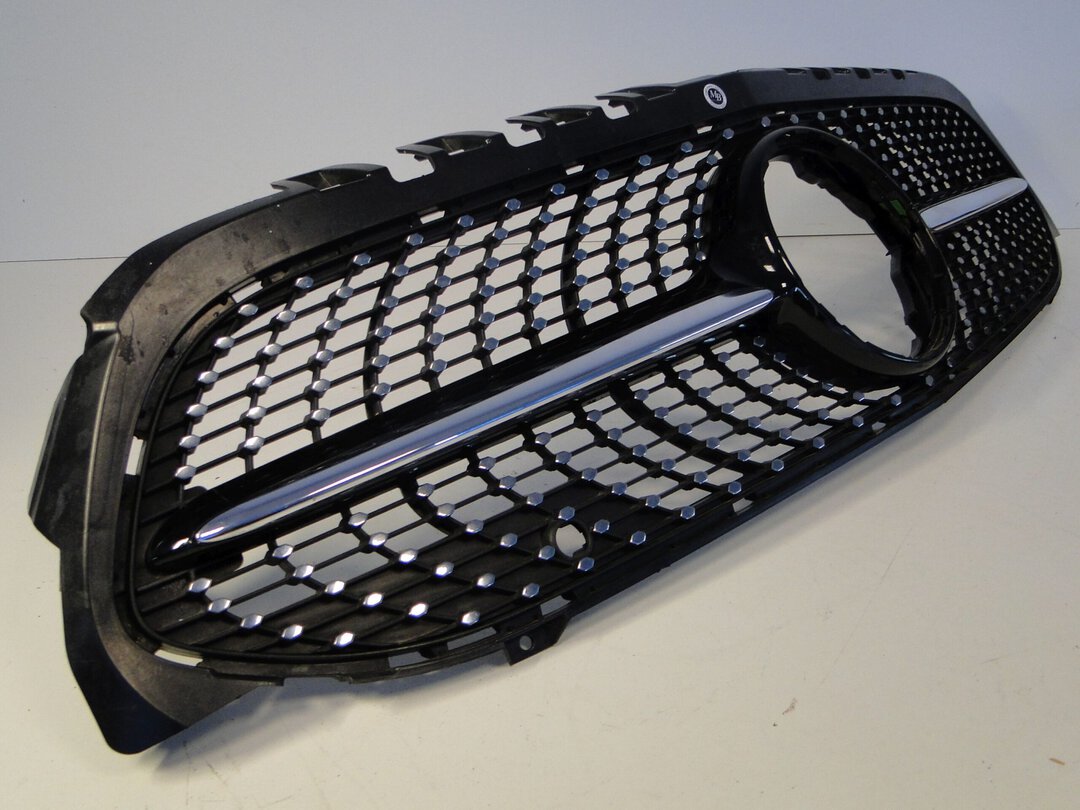 MERCEDES GRILL ATRAPA AMG DIAMENT BEZ KAMERY A KLASA W177 177 PRZED LIFTEM - obrazek 4