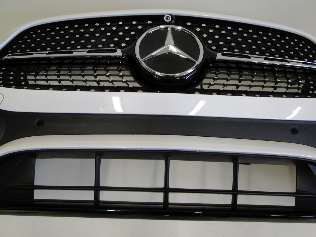 MERCEDES ZDERZAK PRZEDNI GLA 247 H247 A2478804508 PTS AMG LIFT 149 - obrazek 8