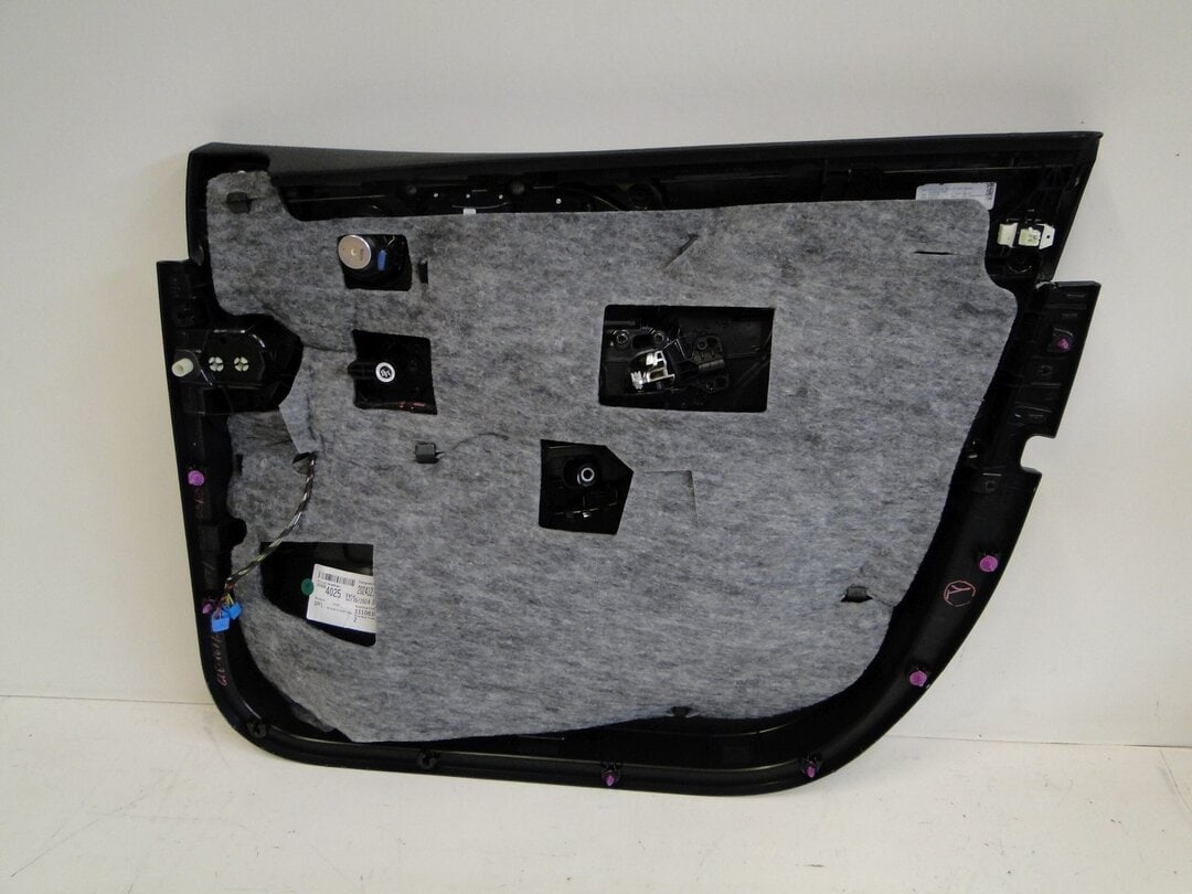 MERCEDES TAPICERKA BOCZEK DRZWI PRZEDNIE LEWE A1677208706 GLE 167 LIFT - obrazek 6