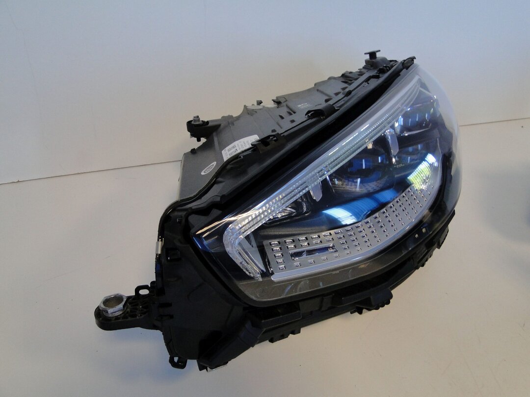 MERCEDES LAMPA PRZEDNIA LEWA A2239063305 MAYBACH 223 W223 DIGITAL LIGHT - obrazek 3
