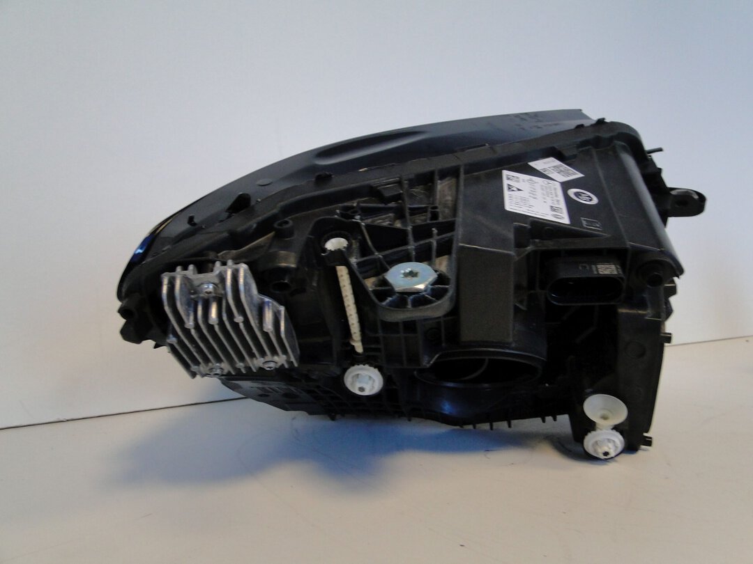 MERCEDES LAMPA PRZEDNIA LEWA A2059067905 C KLASA 205 LIFT LED HIGH PERF - obrazek 6