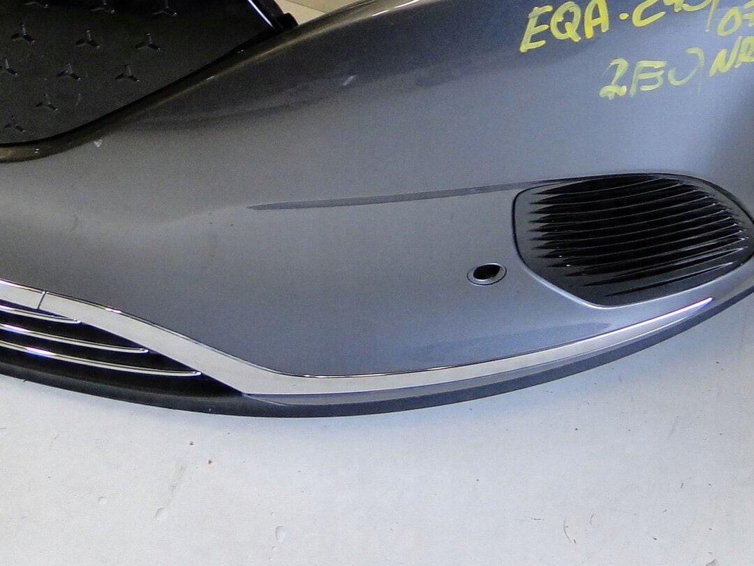 MERCEDES LISTWA LEWA CHROM W ZDERZAK PRZEDNI EQA H243 243 LIFT - obrazek 2