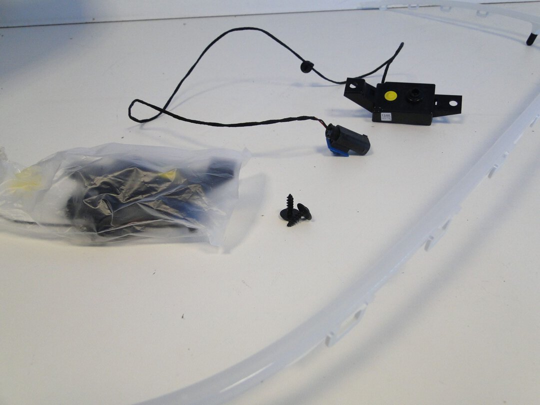 MERCEDES LED PODŚWIETLENIE GRILLA A4479066401 V KLASA VITO 447 AMG - obrazek 10