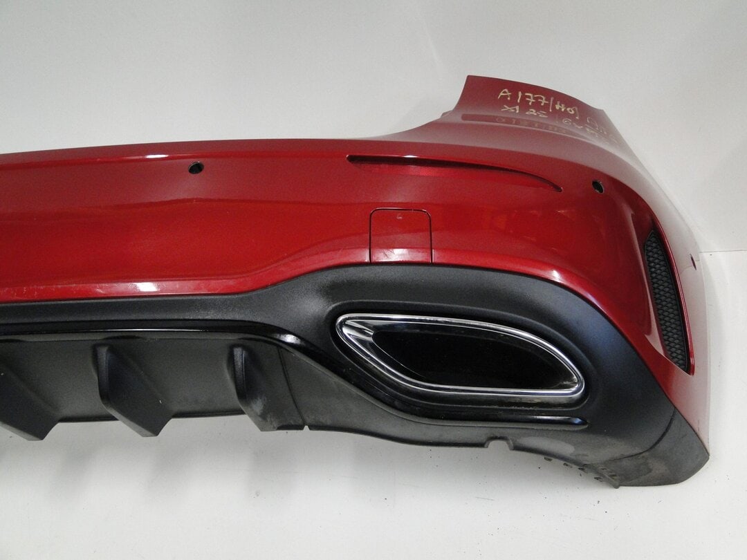 MERCEDES ZDERZAK TYLNY AMG PTS 993 CZERWONY A KLASA 177 W177 HATCHBACK LIFT - obrazek 4