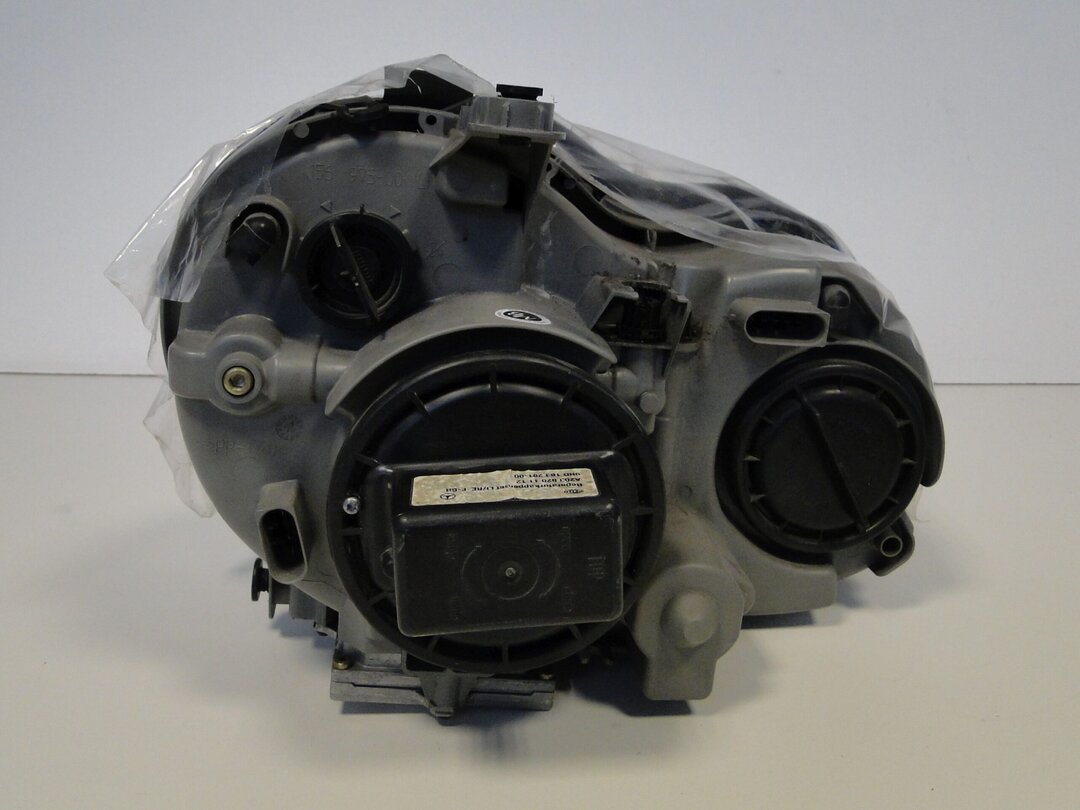 MERCEDES LAMPA LEWA XENON KSENON NIESKRĘTNY EUROPA CLK 209 W209 C209 A209 - obrazek 7