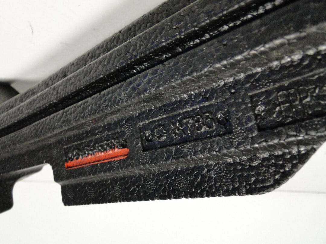 MERCEDES ABSORBER PIANKA W ZDRZAK PRZEDNI C KLASA 206 S206 ALLTERRAIN W206 - obrazek 13