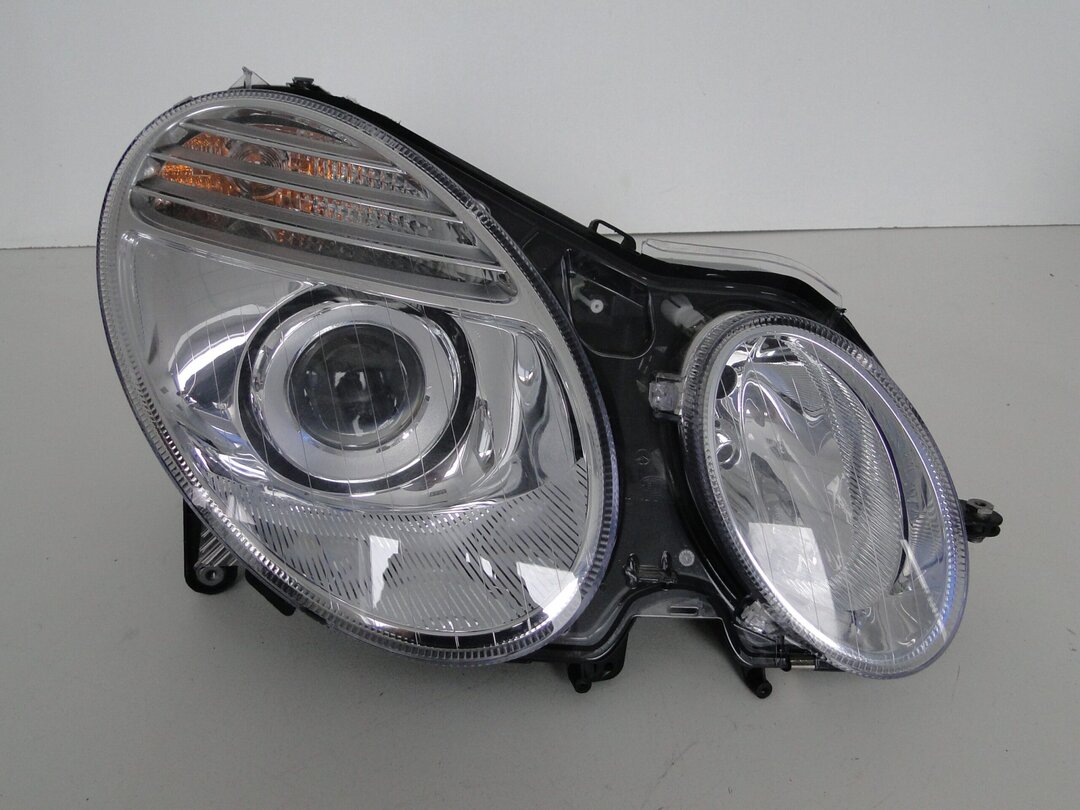MERCEDES LAMPA PRAWA ZWYKŁA H7 EUROPEJSKA E KLASA 211 W211 S211 LIFT - obrazek 2