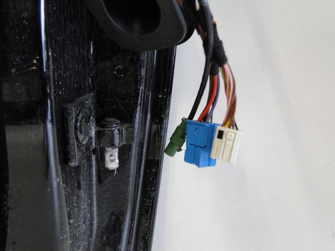 MERCEDES DRZWI PRZEDNIE LEWE CZARNE 696 CLA 118 C118 X118 W118 - obrazek 12