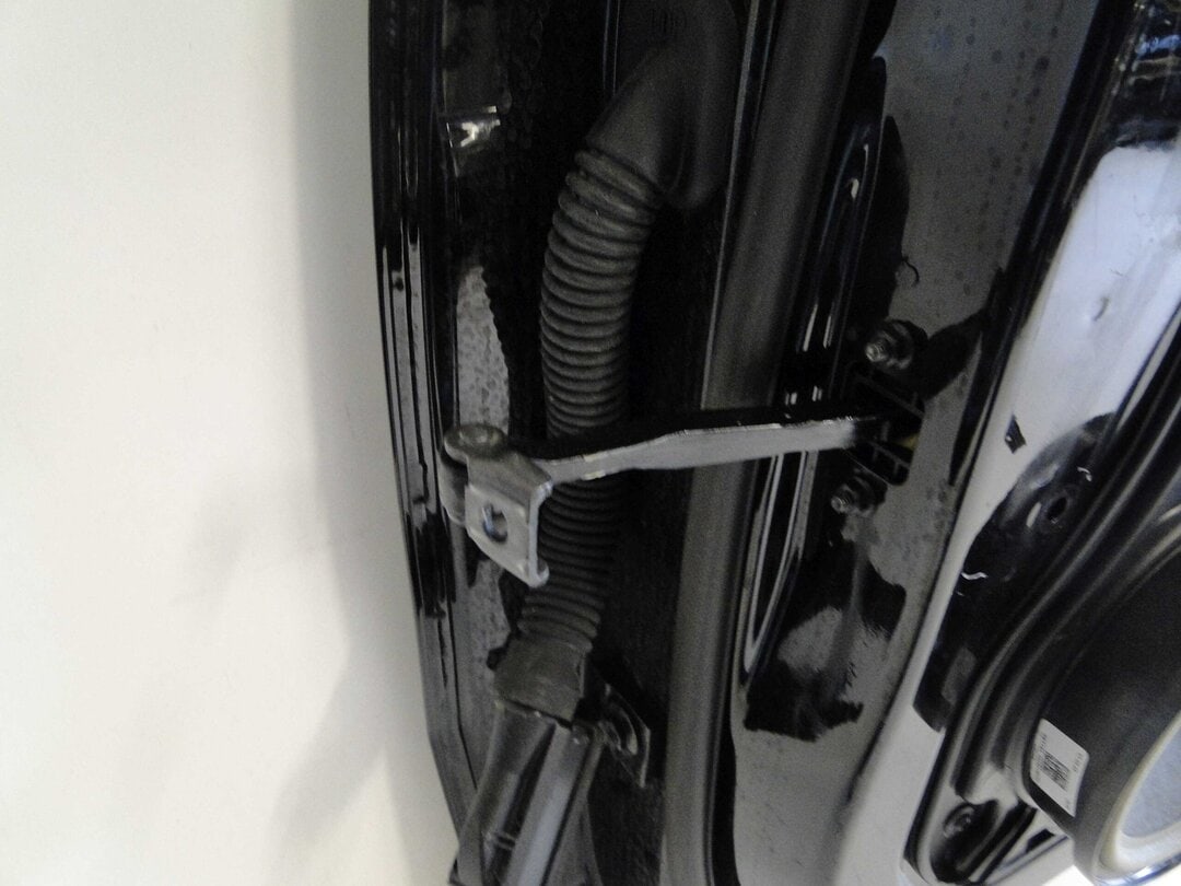 MERCEDES DRZWI TYLNE PRAWE CZARNE 696 TYŁ PRAWY CLA 118 X118 KOMBI W118 - obrazek 12