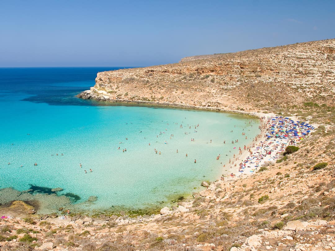 Hervorragende Aussicht auf die Spiaggia dei Conigli