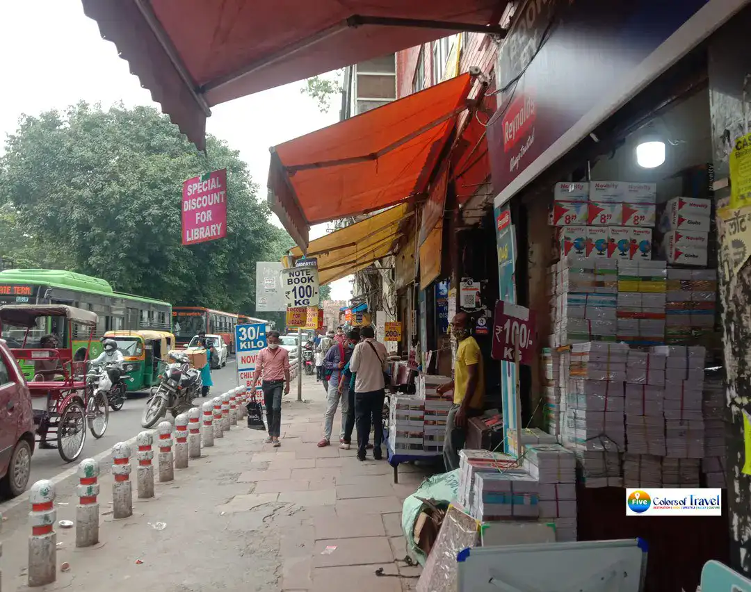 Daryaganj Book Market