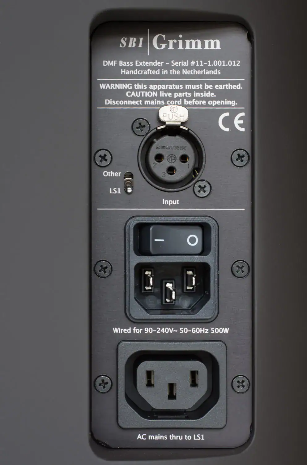 Grimm Audio SB1 détail des connecteurs situés à l'arrière