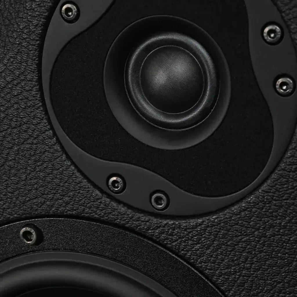 Le magazine français Haute-Fidélité sur les enceintes Peak Consult Sonora 02