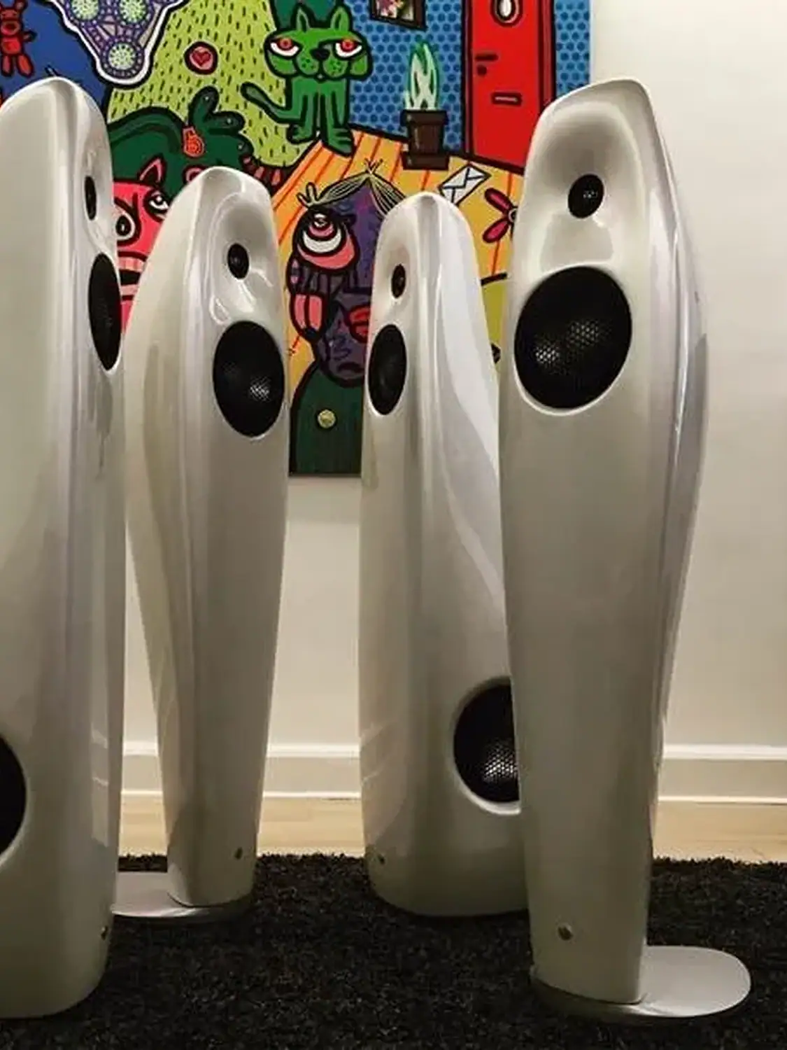 Vivid Audio Kaya 45 grises en groupe