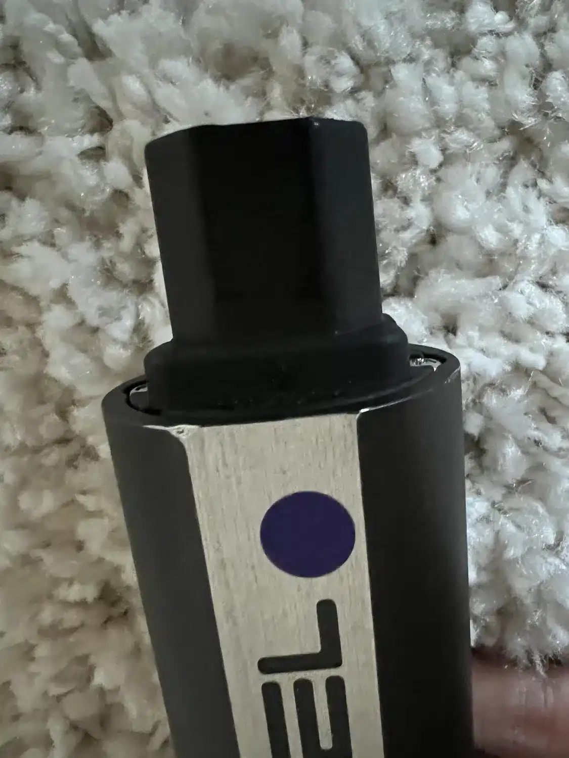 Goebel câble alimentation Lacorde Statement 150cm zoom sur le connecteur côté appareil 1