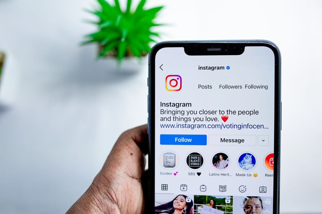Jak zaktualizować Instagram na iPhonie