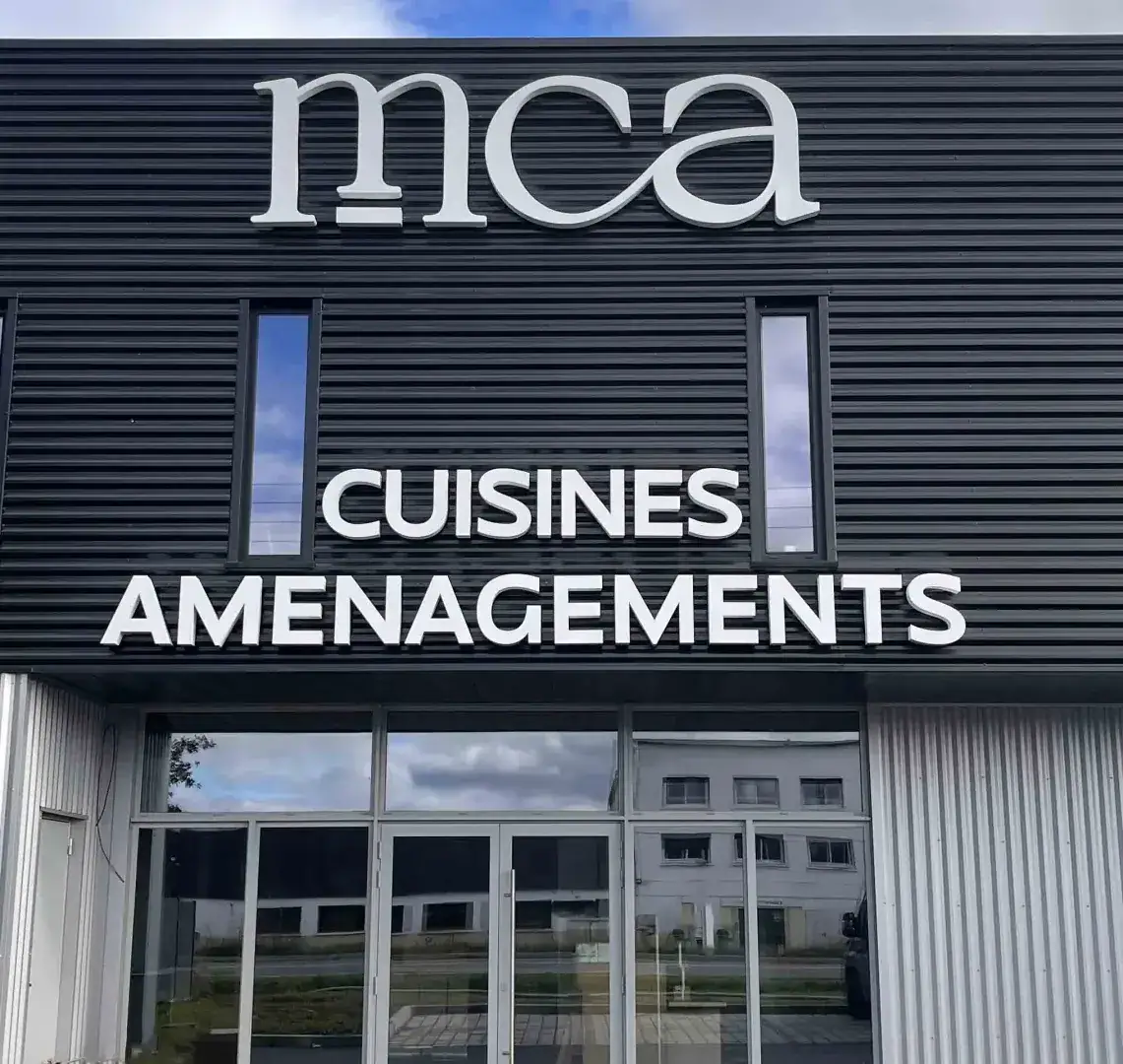 Toutes Enseignes : Caissons, LED, Néon, Lettres 3D | Publivue
