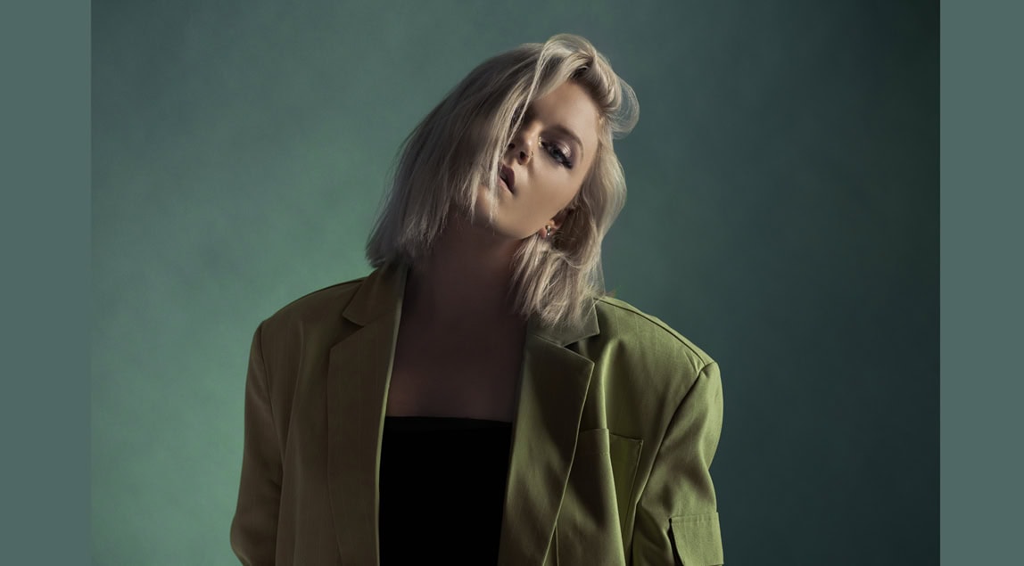 Canadian music sensation JESSIA serves up new single “I Should Quit”