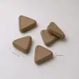 Croqueta del pienso Amanova Sterilised Salmon Deluxe para gatos esterilizados, con sus medidas