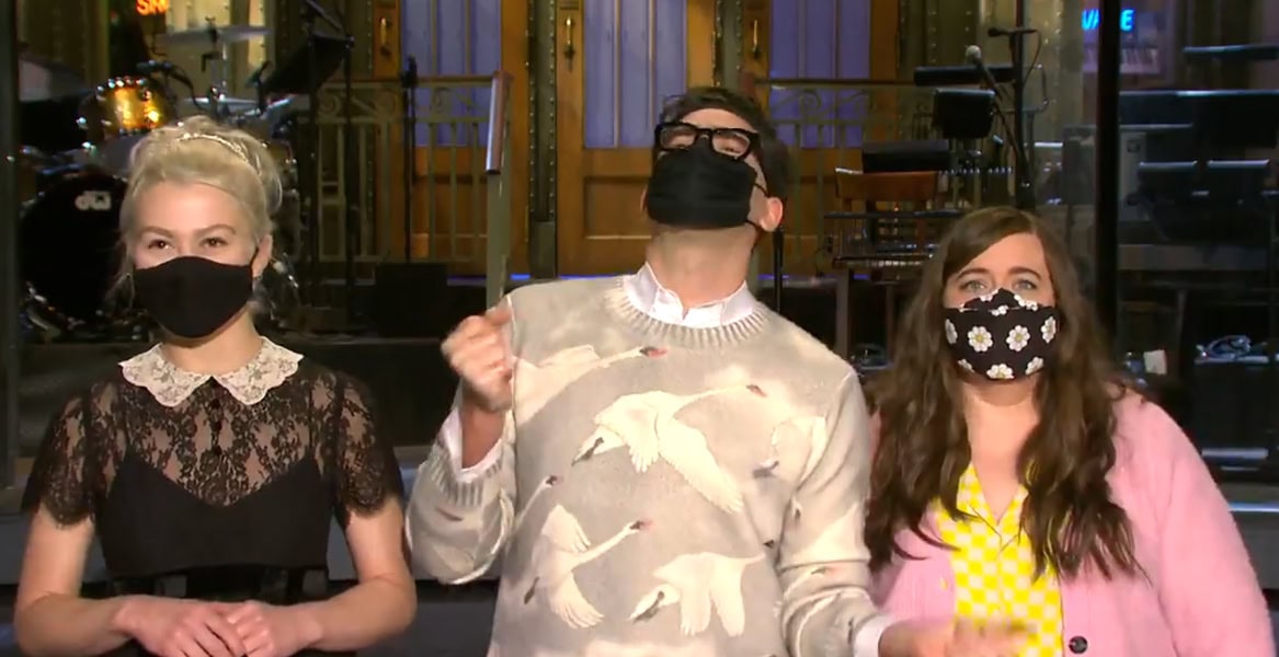 Toronto’s Dan Levy hosts Saturday Night Live tonight