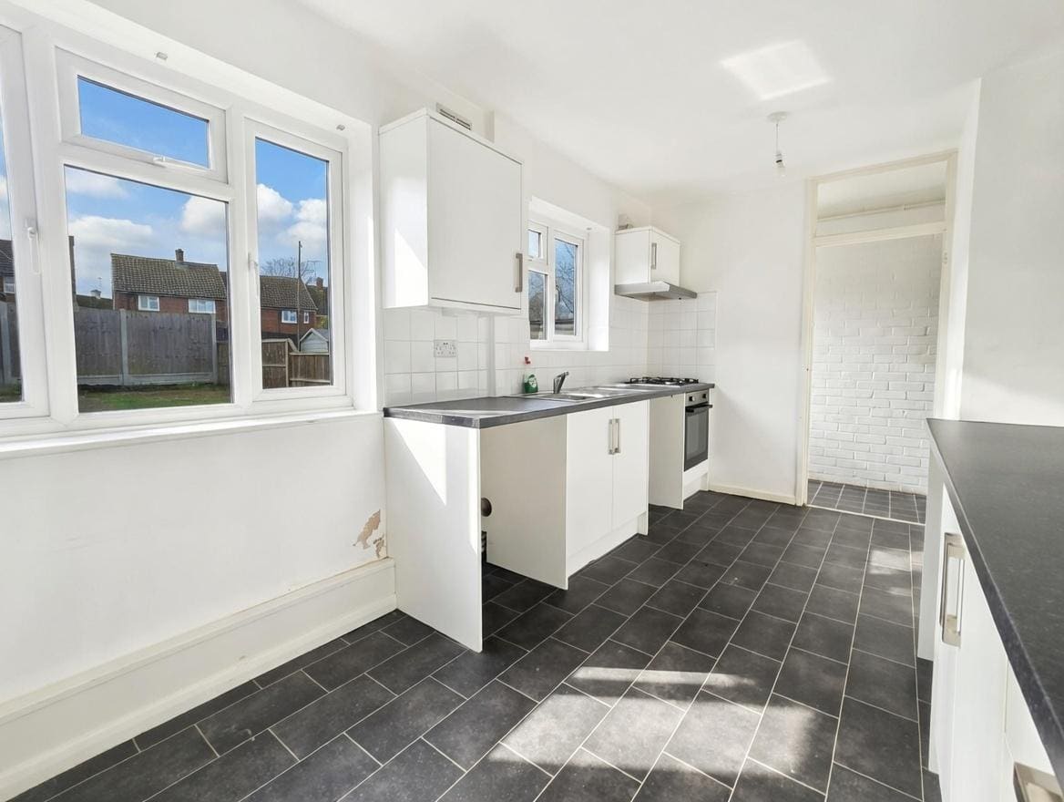 Terraced sold in Westcliff on Sea