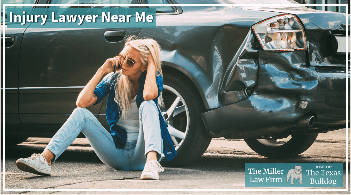 Injury lawyer near me in Houston helping accident victims after a car crash