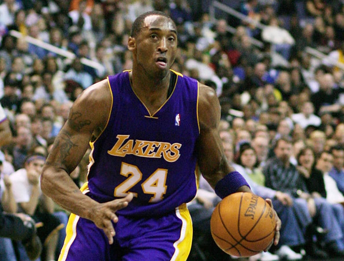 Former NBA star Kobe Bryant and his 13-year-old daughter die in helicopter crash