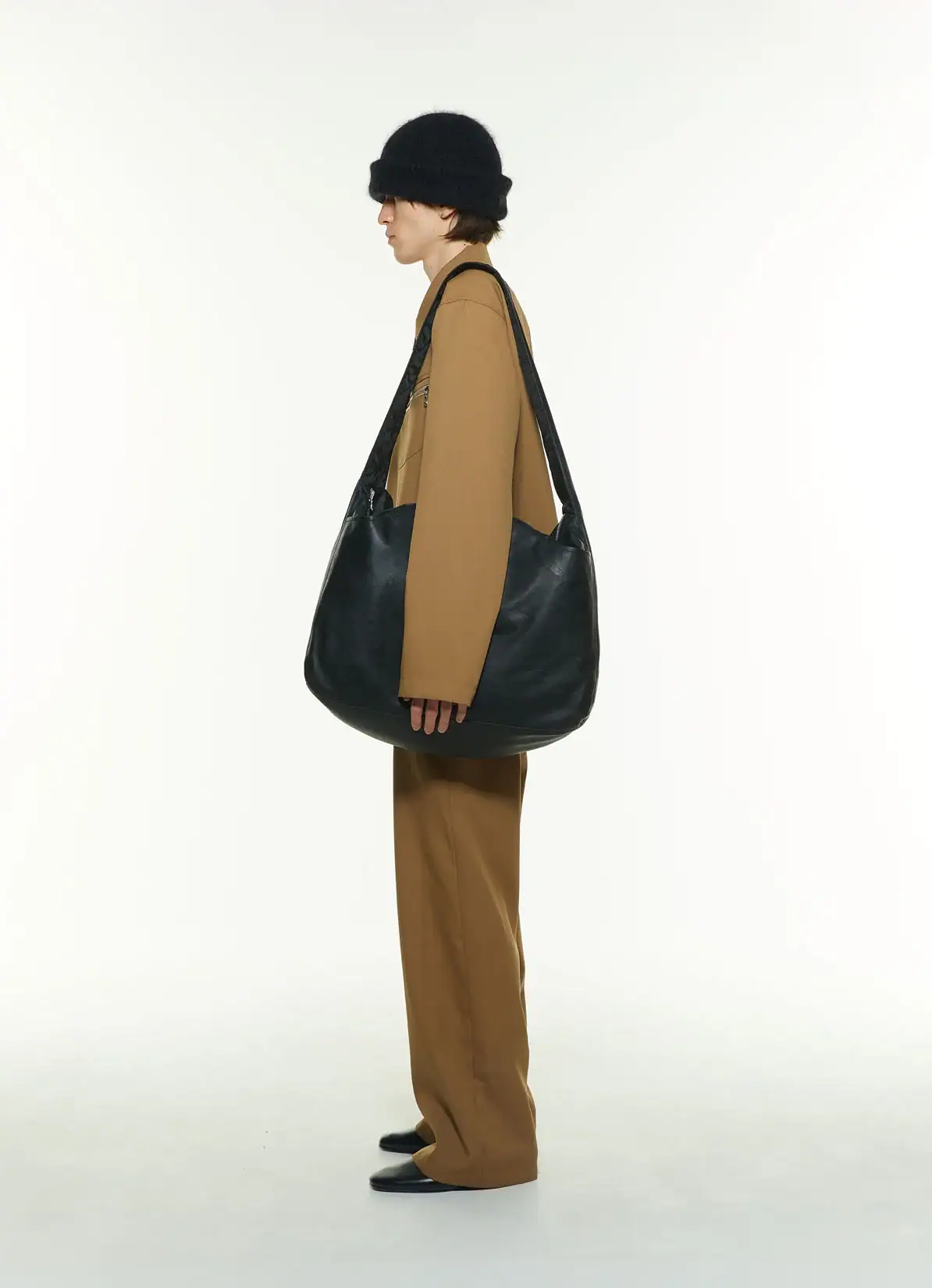 SACK SHOULDER BAG – BLACK | SHOOP Clothing
