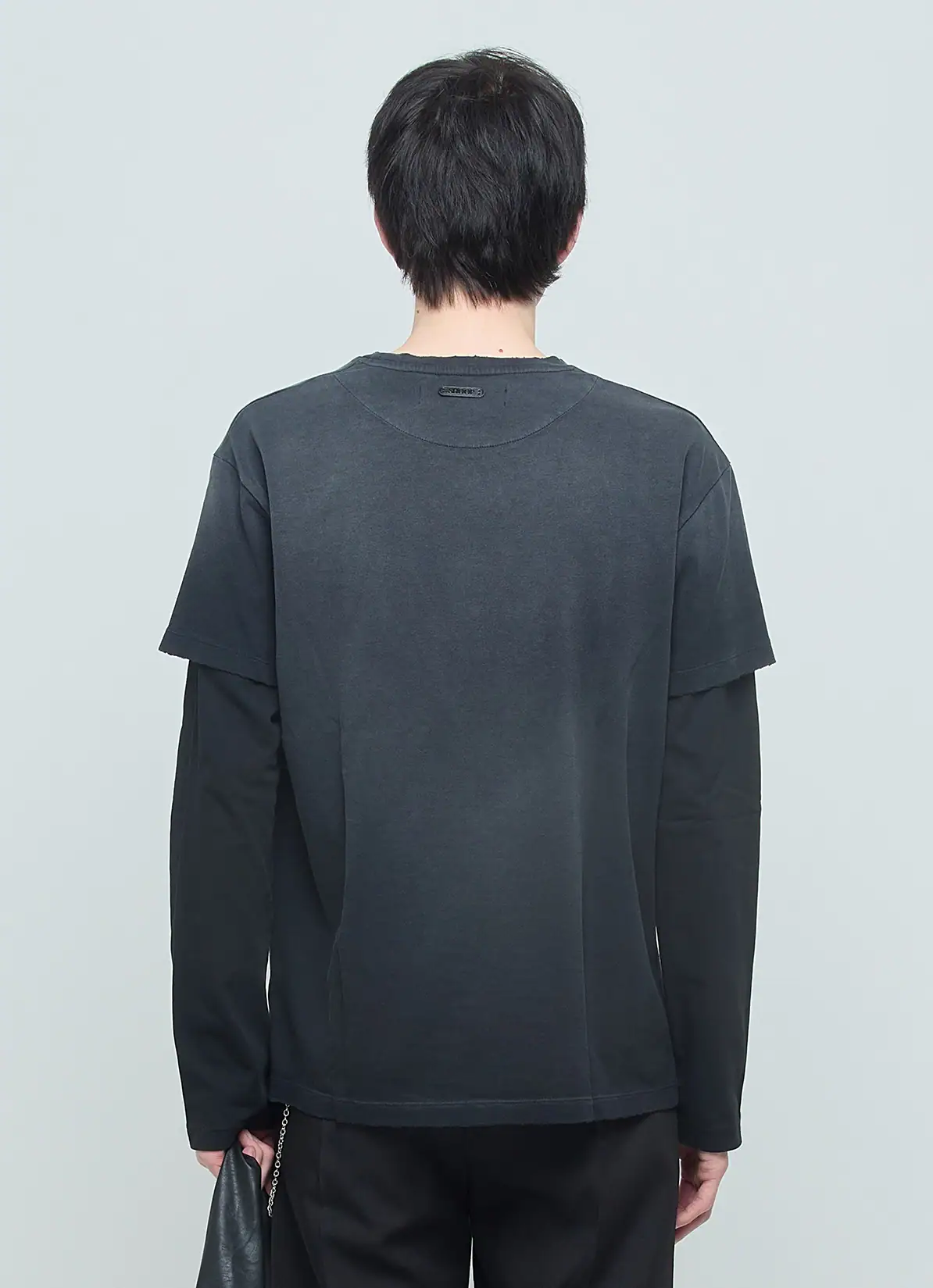 LAYERED DAMAGE LONG TEE - BLACK｜SHOOPウェア
