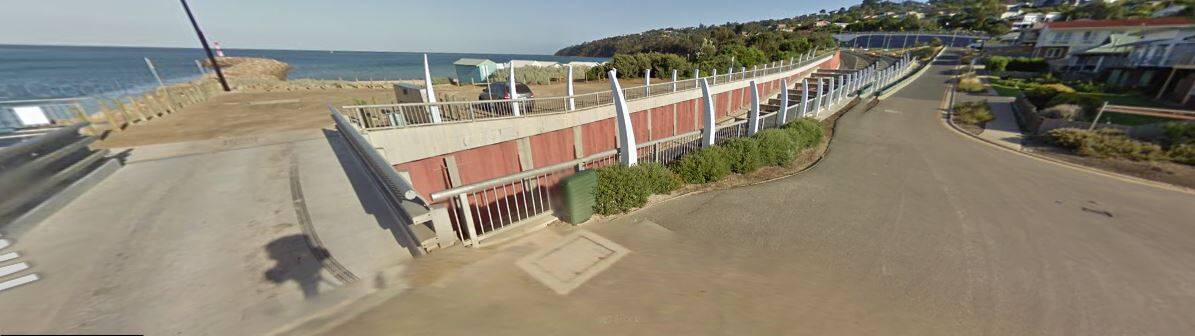 Tassells Cove Parking - Best dog-friendly beaches in Melbourne and Mornington Peninsula