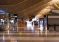 España turismo aeropuerto vacío