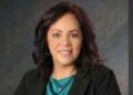 Fiscal especial recomienda la destitución de la alcaldesa de Kissimmee, Jackie Espinosa, por presunto conflicto de intereses con fondos de la pandemia
