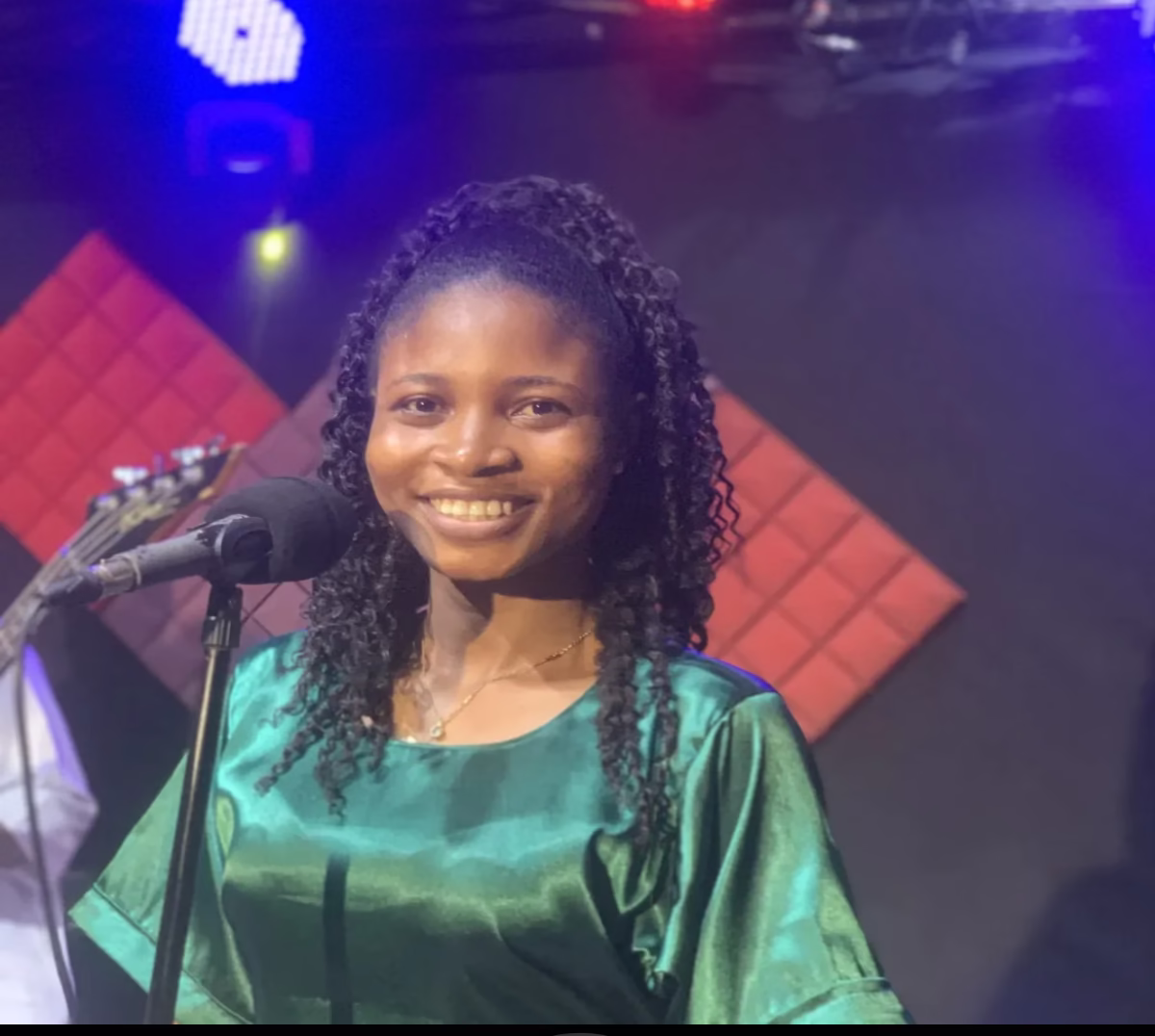 Urhobo Praise Medley - Christiana Osiebe ft. Young Ofogbor (iSokoVibe.Com.Ng)