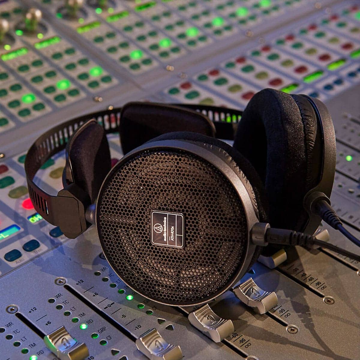 Audio-Technica ATH-R70x
