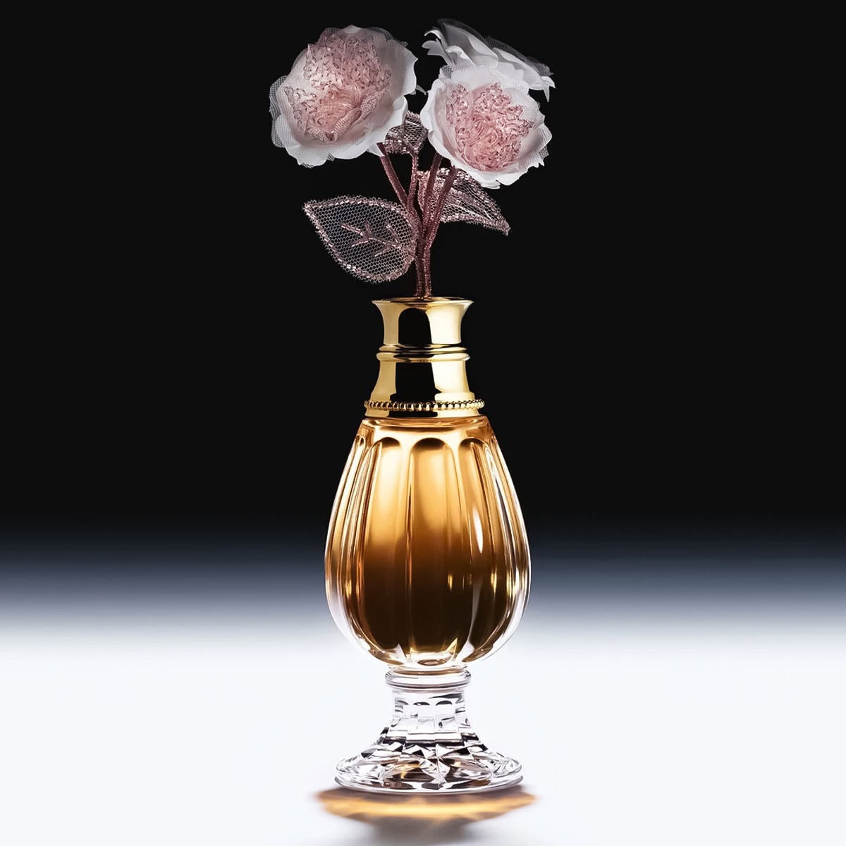 Les récoltes majeures le rose dior centifolia fragrance bottle
