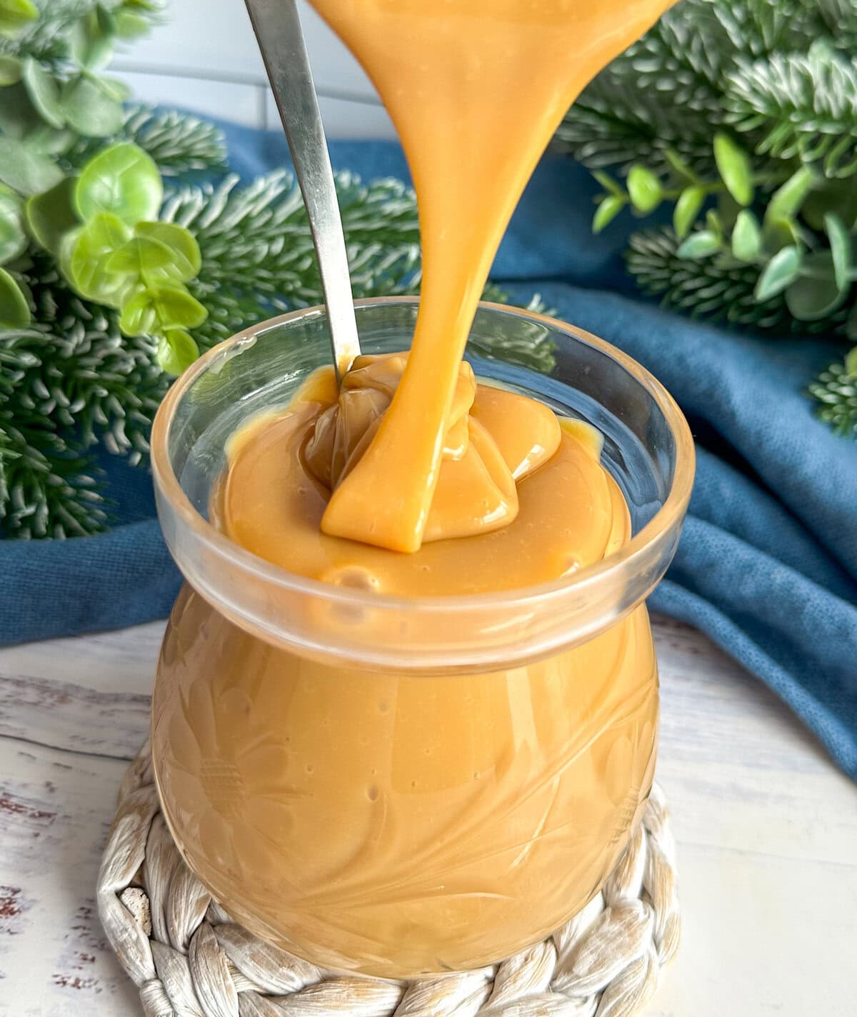 How to Keep Caramel Warm in Slow Cooker: Easy Tips & Tricks