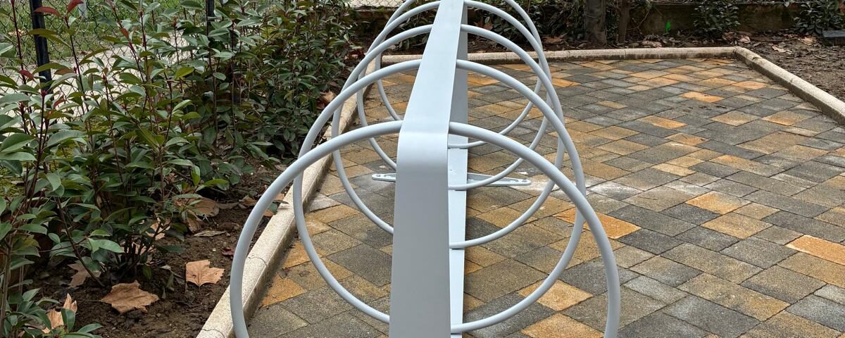 dolmen bike rack a casalecchio di reno