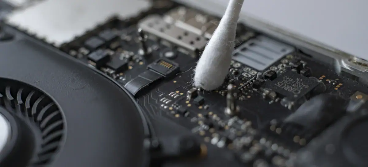 Gu&iacute;a Completa de Reparaci&oacute;n de MacBook:<br> De la Pantalla a la Bater&iacute;a,<br> Devolvemos la Vida a tu Equipo Apple