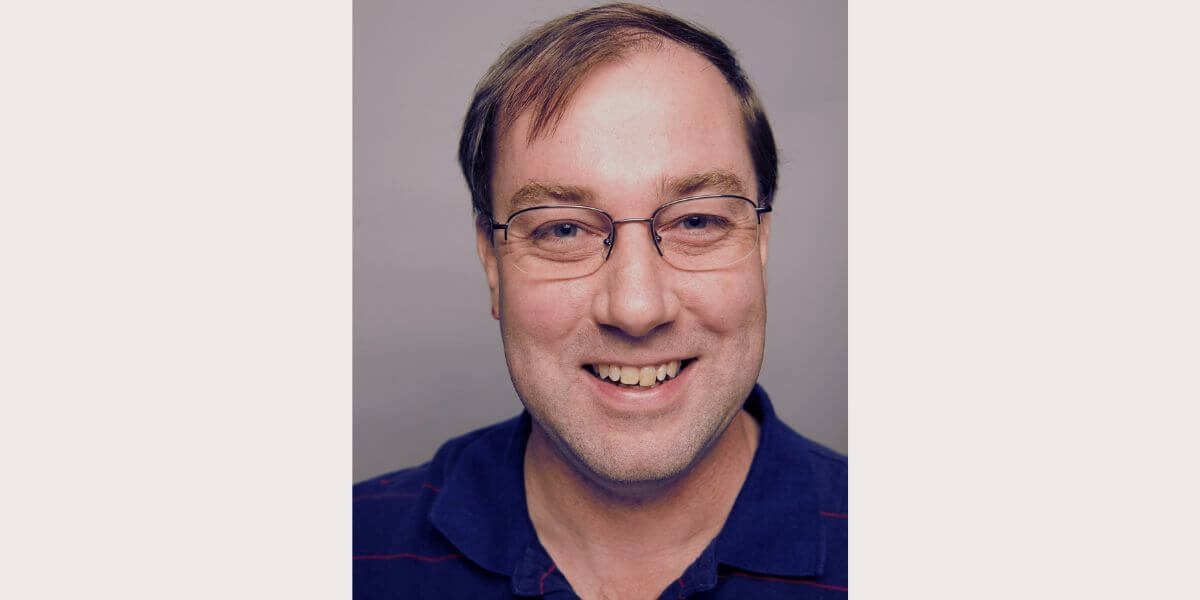 149: Contentment Is a Skill—How Intentional Systems Help Solopreneurs Thrive in Uncertain Times with Rob Broadhead