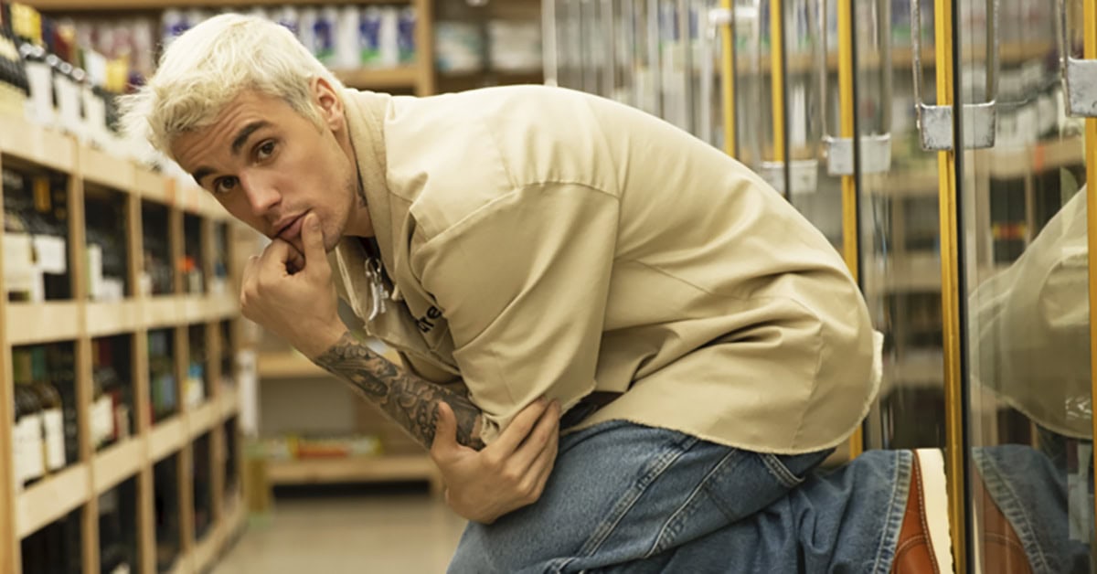 Justin Bieber reveals he has Lyme disease, Avril Lavigne offers support