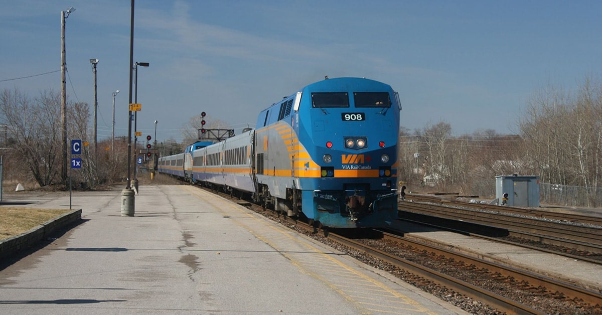 Via Rail Toronto-Montreal and other services progressively resumes