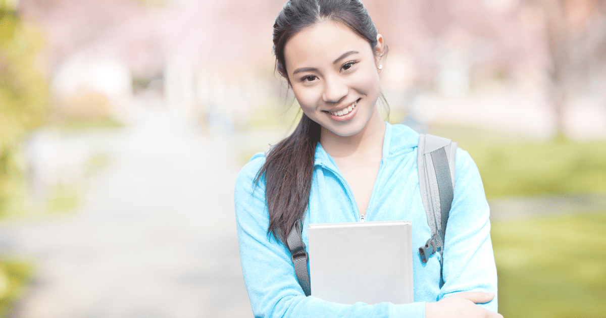 Read more about the article Is it Easier to Transfer Into College?