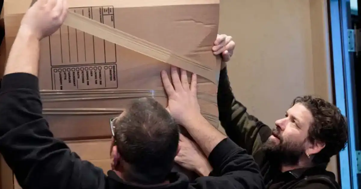 professional packing and storage services