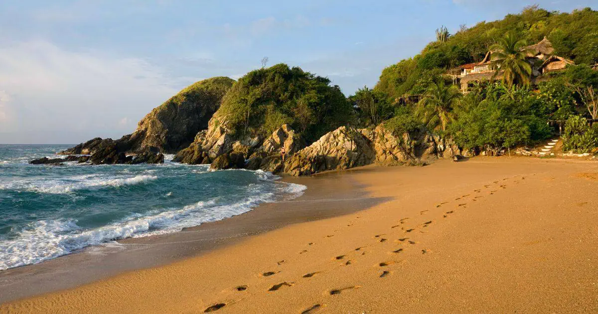 how to get to Mazunte cover image