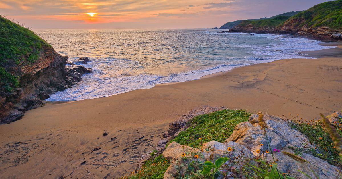 views of the beach at Punta Cometa Mazunte Oaxaca Mexico