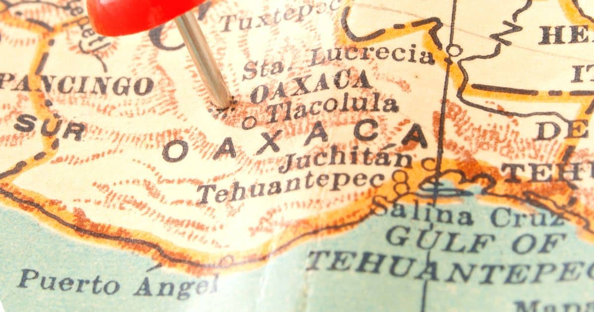 how to pronounce Oaxaca Mexico header